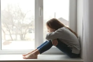 mi hijo no tiene amigos cómo ayudarlo
